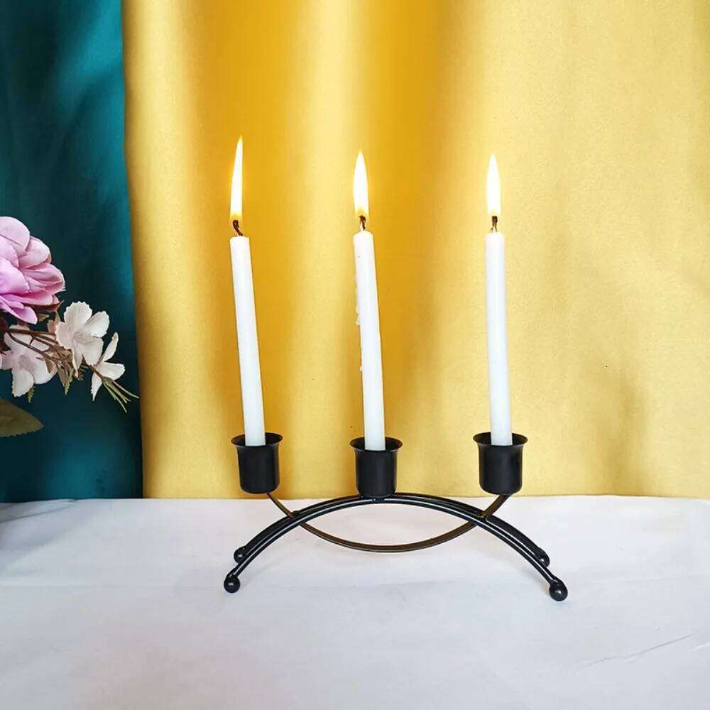 Minimalist European Style 3 Arms Holder Metal Three Head Iron Candleholder Decorative Candle Containers Christmas Decor Y260131