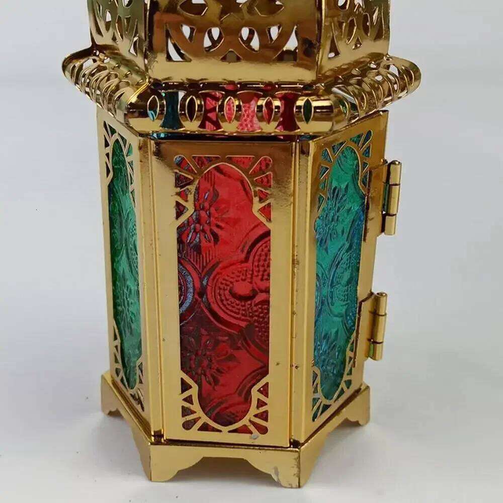 Gold European Castle Candlestick Vintage Hanging Holder Moroccan Glass Candle Lantern Wedding Home Decor Ornaments Y260131