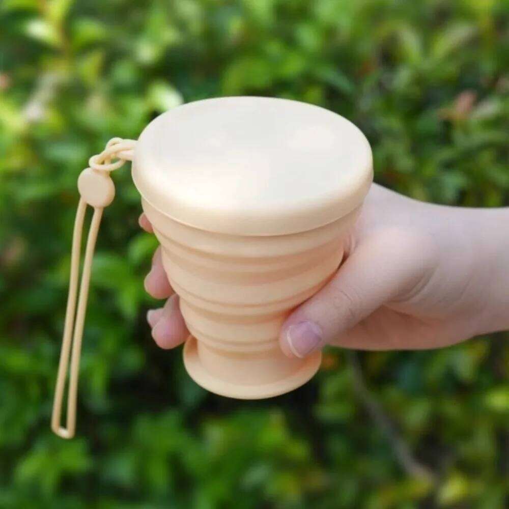 Collapsible Travel Cup Portable Folding Water Bottle for Camping, Hiking & Outdoor Activities, Space-Saving Silicone Drinkware Z260202