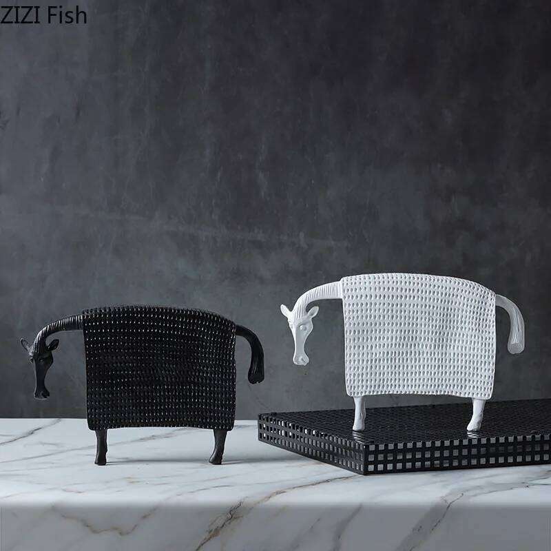 Armored Warhorse Statue Desk Decoration Horse Ornaments Creative Cartoon Animal Resin Abstract Crafts Room Aesthetic Decor Y260202