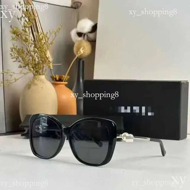 Designer CH top sunglasses New CH5339INS Same style Pearl Leg Sunglasses Fashion Cat Eye 1107