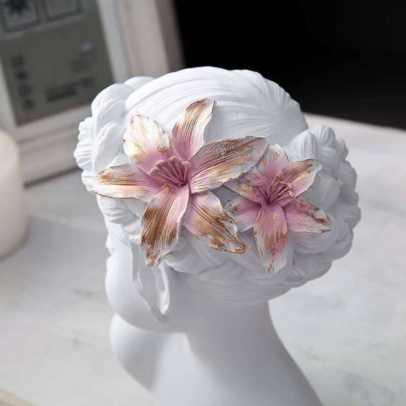 European Kissing Butterfly Angel Cute Girl Resin Statues Wedding Gifts Home Desktop Figurines Decoration Baby Sculpture Crafts Y260202