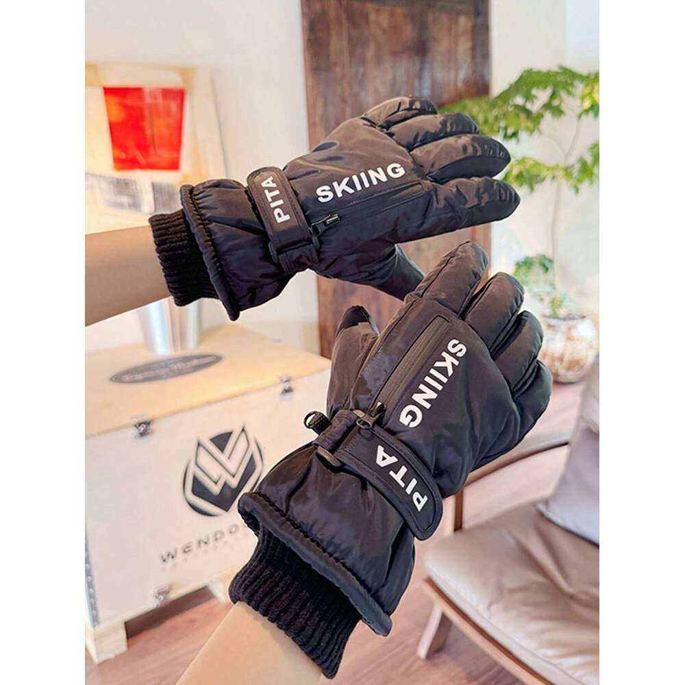 Touchscreen Ski Pockets, Fleece-Lined Thickened with Zipper Card Slot, Winter Cycling Electric Vehicle Gloves for Cold Protection, Windproof and Water