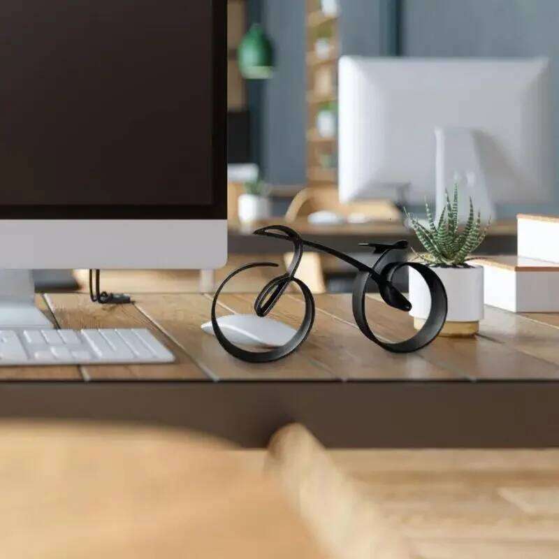 Acrylic Minimalistic Sculpture Bicycle Ornament Personality Table Items Office Decoration GiftAcrylic Minimal Y260202