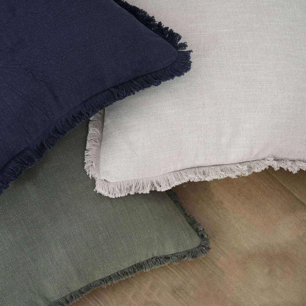 Set of 2 Decorative Linen Fringe Lumbar Throw Pillow Covers Boho Farmhouse Cushion Cover with Tassels Soft Pillowcase for Couch 26Y0202