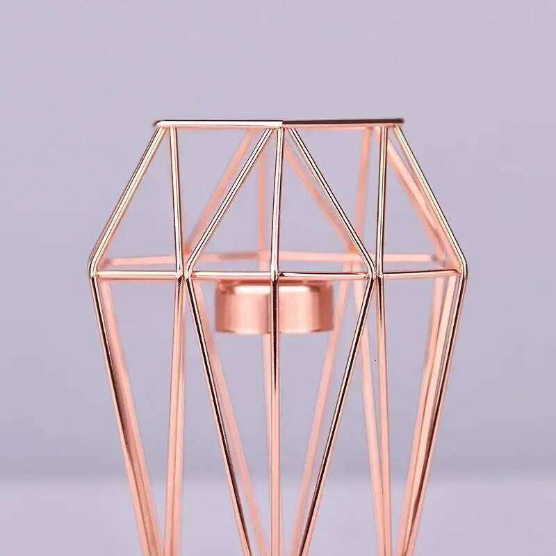 Metal Ornaments Container Polygonal Geometry Iron Candlestick Handicraft Simple Aromatherapy Candle Base Y260131