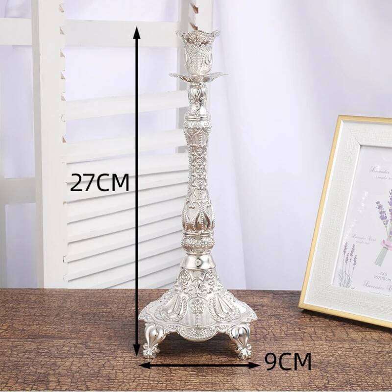 1/3/5-head Nordic Retro Metal Candle Holder Luxury Embossed Candleware Exquisite Decoration for Hotels and Restaurants Y260131