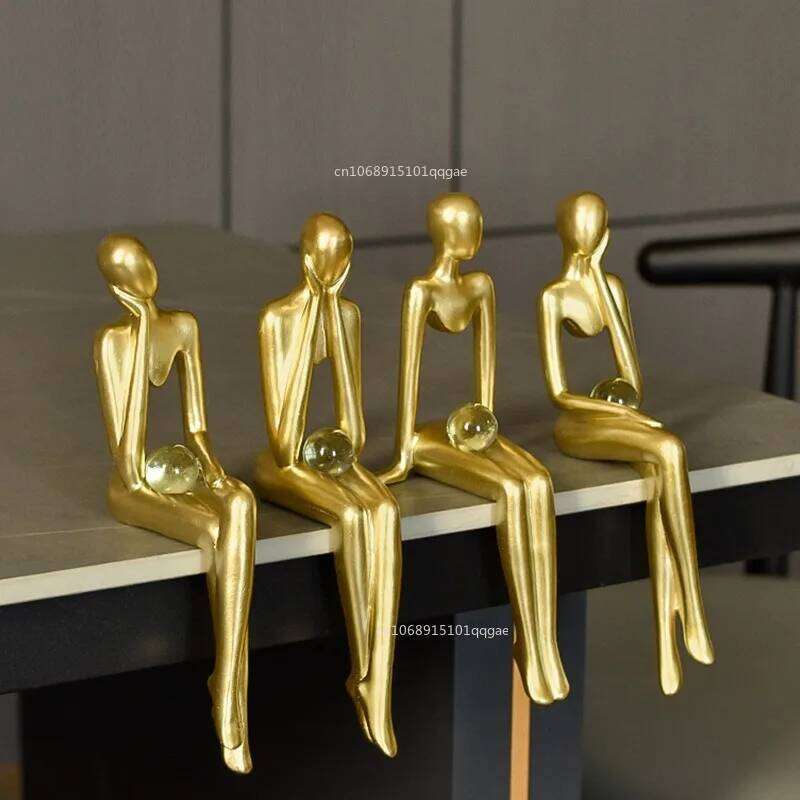 New Resin Thinker Statue Abstract Figures Statues Ornaments Gold Man Sitting Table Decor Room Bookshelf Decoration Y260202