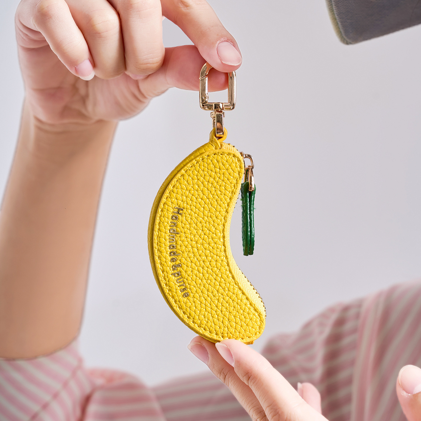 Bag Charm Key Chain Purse Accessory Bag Pendant Fruit Series Coin Purse PU Leather Keychain Earphone Bag Small Cute Coin Bag