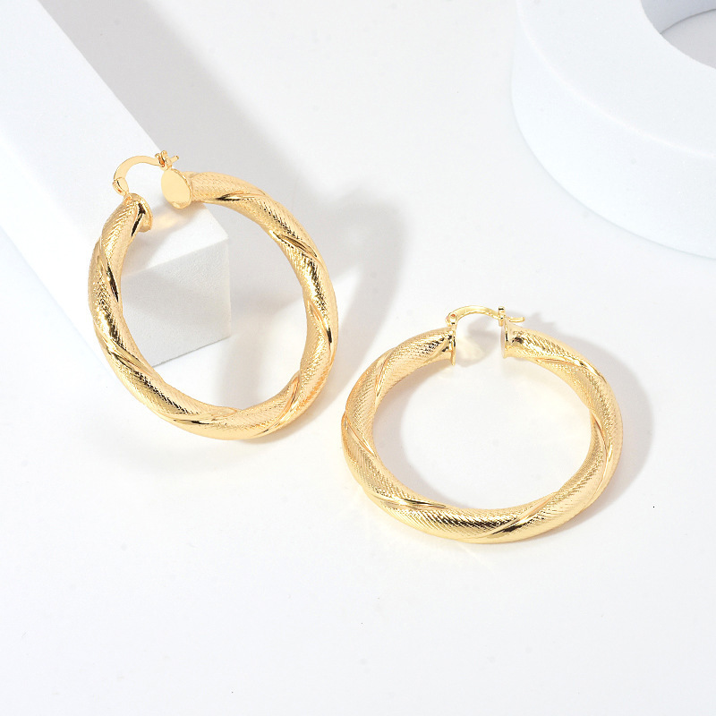 Big Hoop Earrings 60MM Gold Plated Clip Copper Round Circle Earrings for Womens Fashion Statement Golden Punk Charm Earring 241224