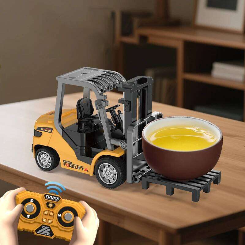1/64 RC Alloy Forklift Engineering Vehicles Model Collection Mini Remote Control Simulational Trucks Car Toy For Boy Adults Gift Y260131