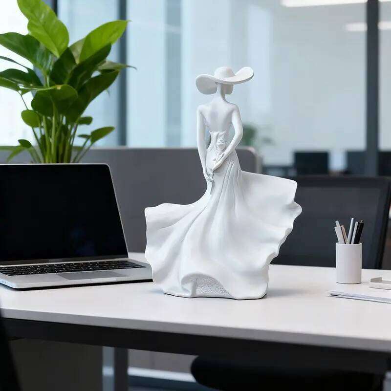Creative Resin Figurine Sculpture Art White Human Small Statue Goddess Ornament for Living Room or Office Birthday Gift Y260202