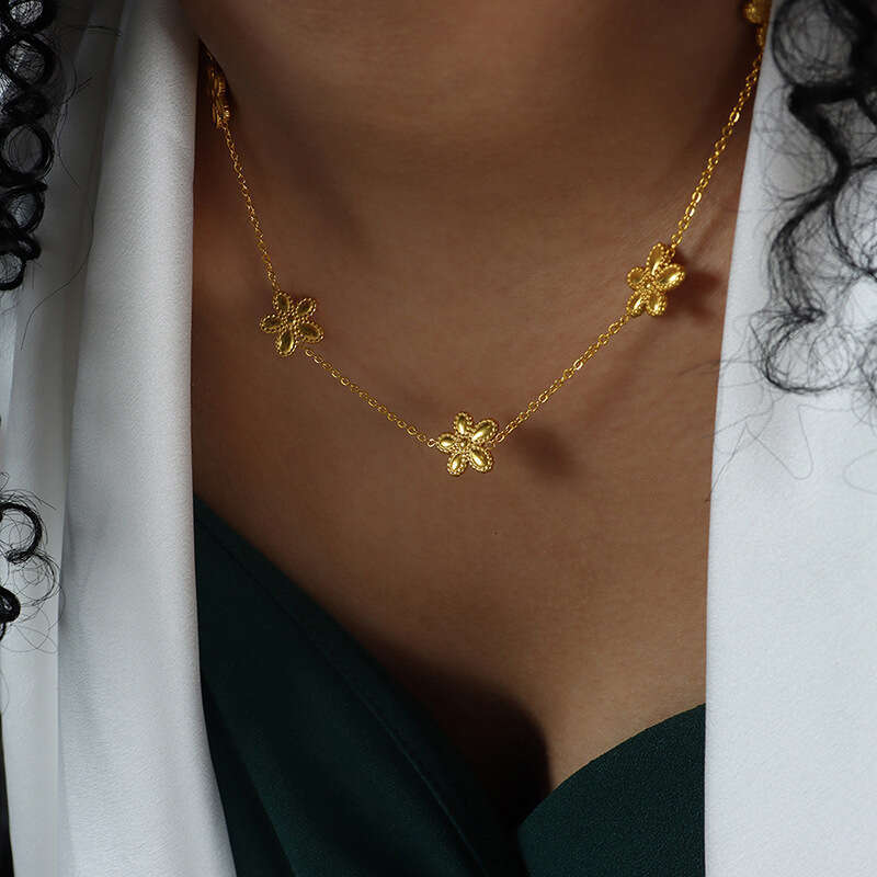 18K Gold Fresh Unique Round Flower Korean Style Bracelet and Necklace Two-Piece Set Non-Fading Women's Best Friend Jewelry Set