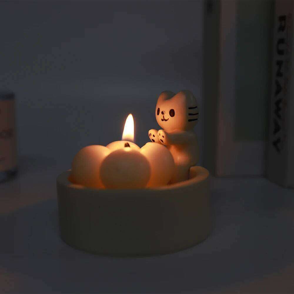 1-2PCS Cute Kitten Resin Cat Creative Aromatherapy Candle Holder Cartoon Candlestick Decoration Y260131