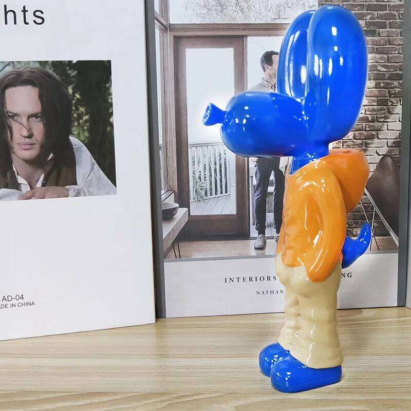 Resin Pocket Balloon Dog Doll Street Trend Art Statue Home Office Desktop Indoor Wine TV Cabinet Decoration Y260202