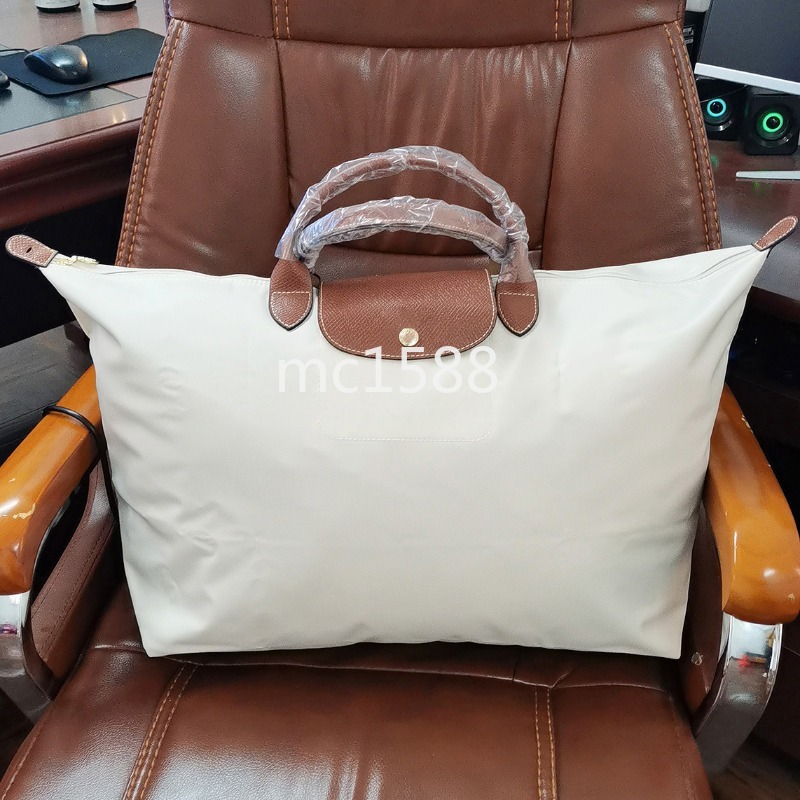 Duffel Bags for Women Casual Travel Totes for Women Large Travelling Handbag Weekend Casual Luggage Bag 1588-26