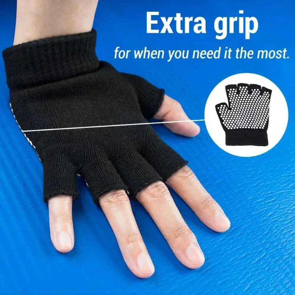 Non Anti Slip Grip Sticky Men Women Gym Yoga Pilates Balance Warm Fitness Half Finger Gloves Hand Protector XJ260202