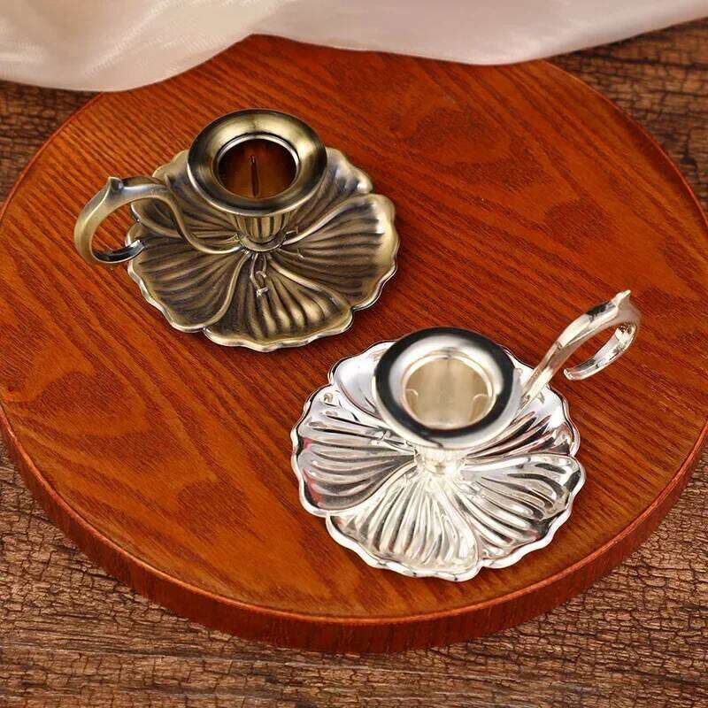 European Style Candlestick Valentines Day Handheld Candle Holders Retro Single Head Candlelight Stand Taper Holder Wholesale Y260131