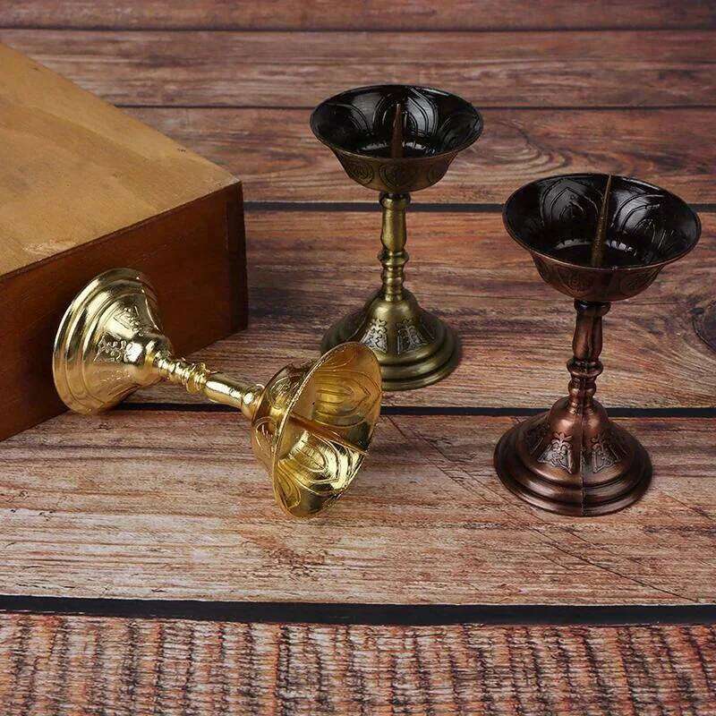 1PC Metal Votive Candlestick Lotus Retro Candle Holders for Daily Pray Buddha Candelabra Butter Lamp Holder Buddhist Y260131
