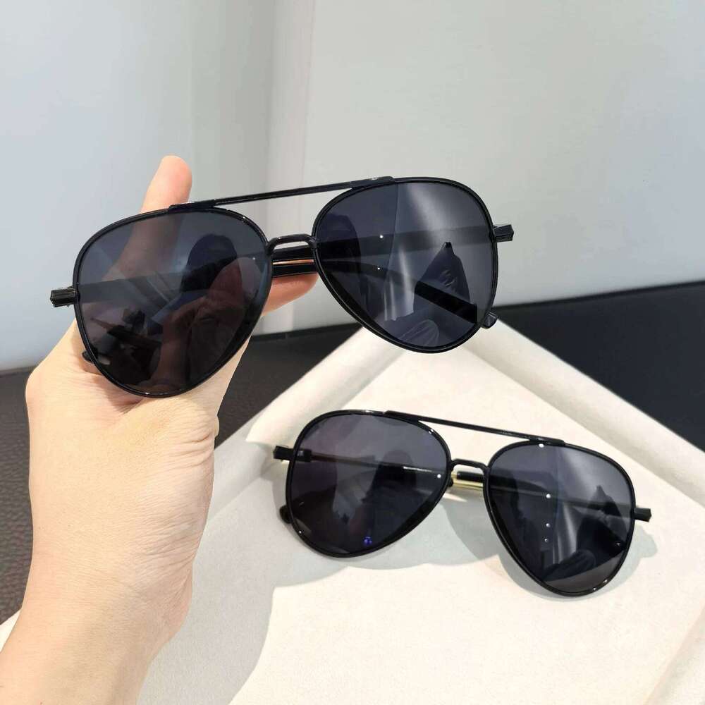 Fashion Men Vintage pilot Sunglasses Classic Brand Sun glasses Driving Female Ins Popular Eyewear For Men/Women H260202
