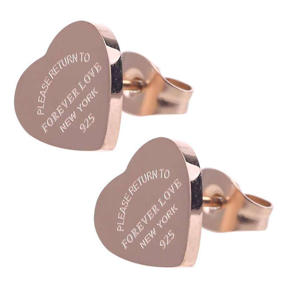 European and American Stainless Forever Love Pendant Women's Fashion Titanium Steel Peach Heart Collarbone Chain Necklace