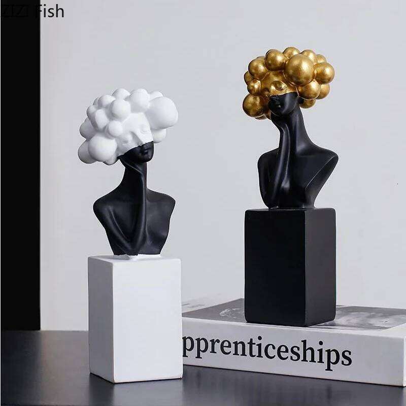 Black and White Art Resin Character Ornaments Girl Statue Figure Sculpture Home Accessories Decoration Crafts Y260202
