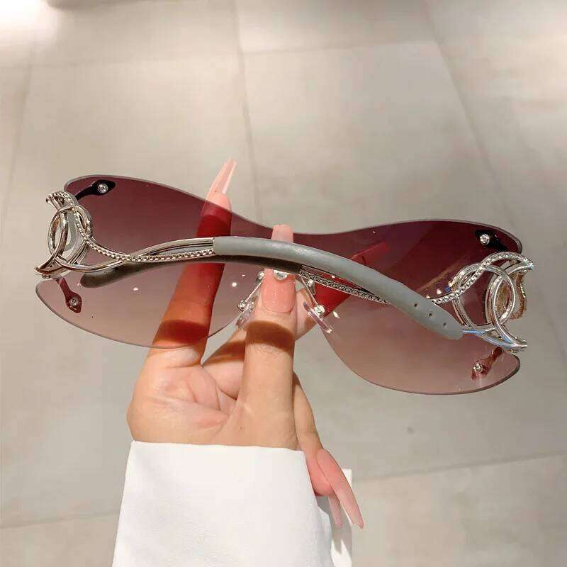 Y2K Rimless Luxury Brand Designer Sunglasses Women For Men One Piece Trendy Oversized Sun Glasses Metal Snake Pink Punk Shades H260202