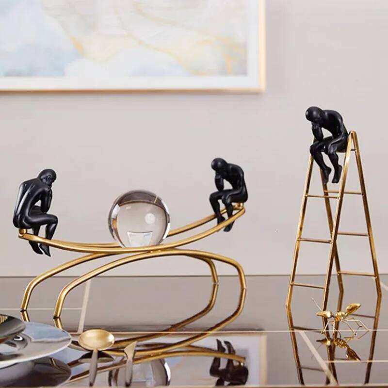 Creative Metal Contemplative Character Statues, Desktop Ornaments, Living Room Foyer, Wine Cabinet Decorative Crafts Y260202