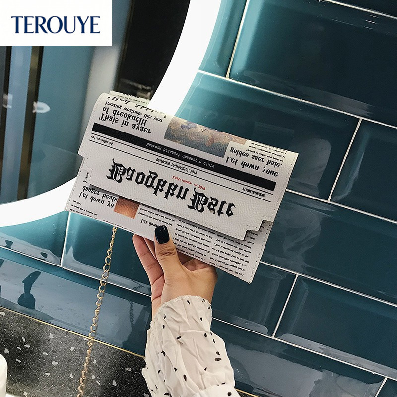 TEROUYE autumn new fashion Korean style personalized newspaper style niche design iron chain retro casual crossbody bag shoulder bag - view 7