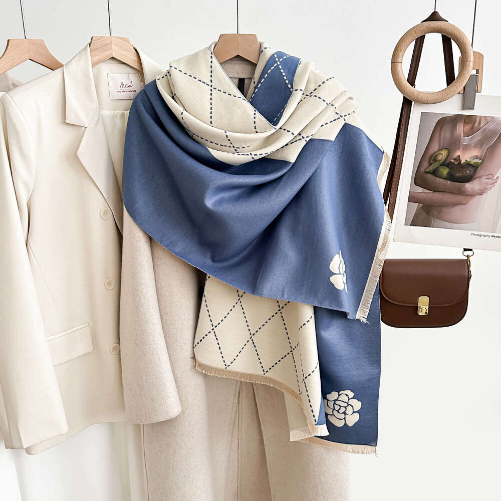 Light Luxury Small Fragrance Camellia Imitation Cashmere Scarf for Women, Elegant Double-Sided Autumn Winter Warm Neck Scarf