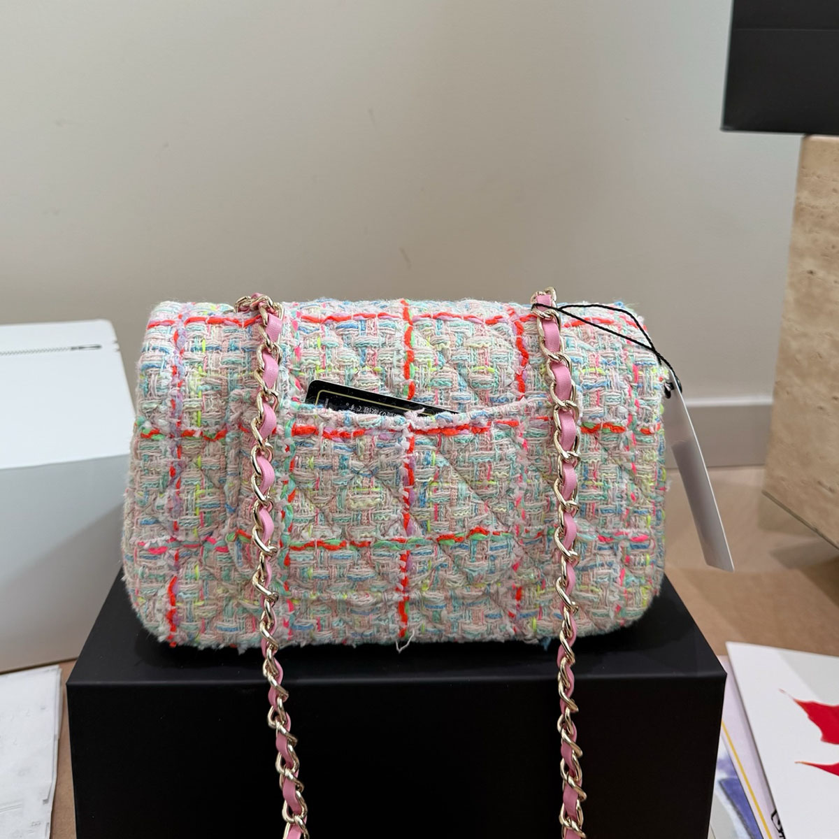 26ss Heavy Duty Woolen Fabric Retro Designer Shoulder Bag Women Cross Body Bag Gold Hardware Evening Bag Diamond Pattern Wallet Woven Chain Makeup Bag Messenger