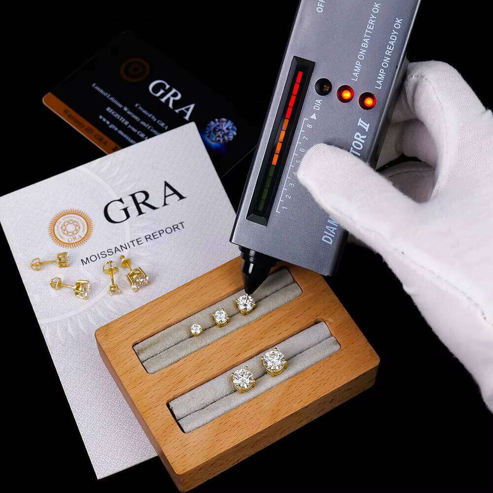 In Stock Wholesale Bulk Women Fine Jewelry Stud Earrings Sterling Silver 925 Gold Plated Mossanite Moissanite Diamond 0.1Ct-4Ct