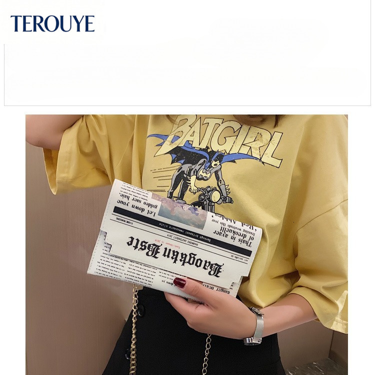 TEROUYE autumn new fashion Korean style personalized newspaper style niche design iron chain retro casual crossbody bag shoulder bag - view 5