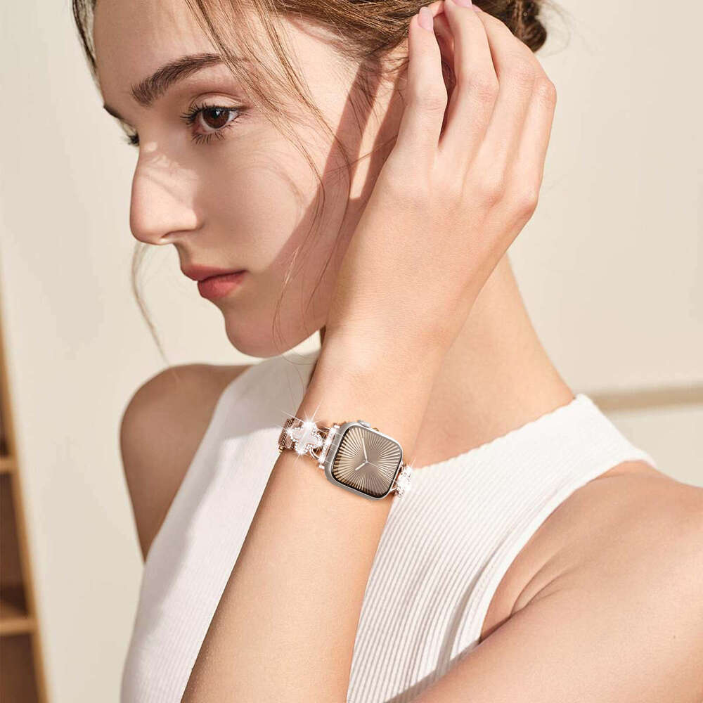 Shiny Clover & Rhinestone Milanese Band Elegant Bracelet Strap for Apple Watch Series 1-11 Ultra SE