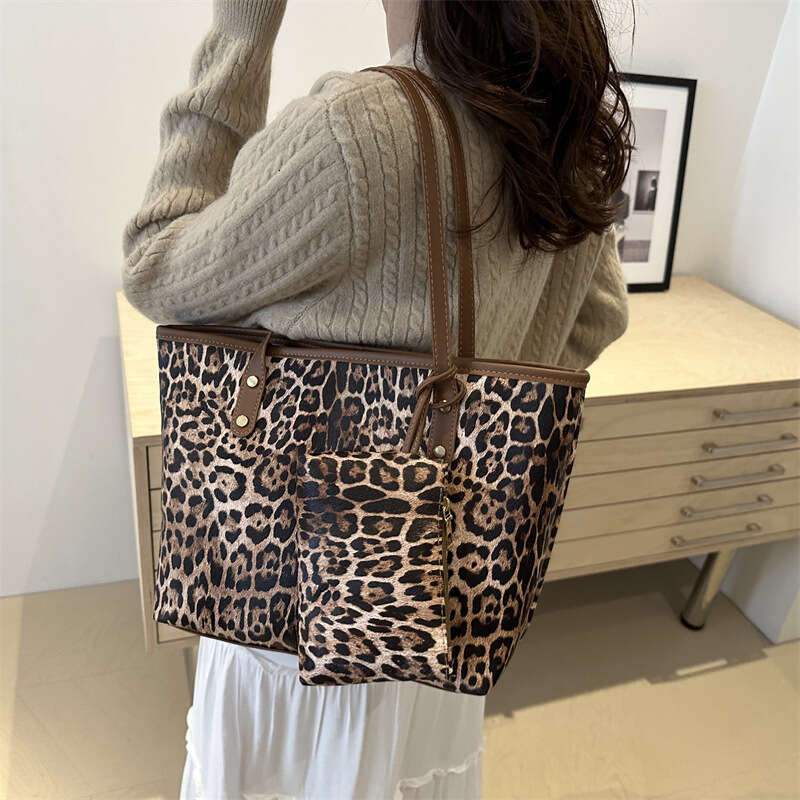 tote leopard print large capacity commuter versatile handbag single shoulder shopping new womens bag