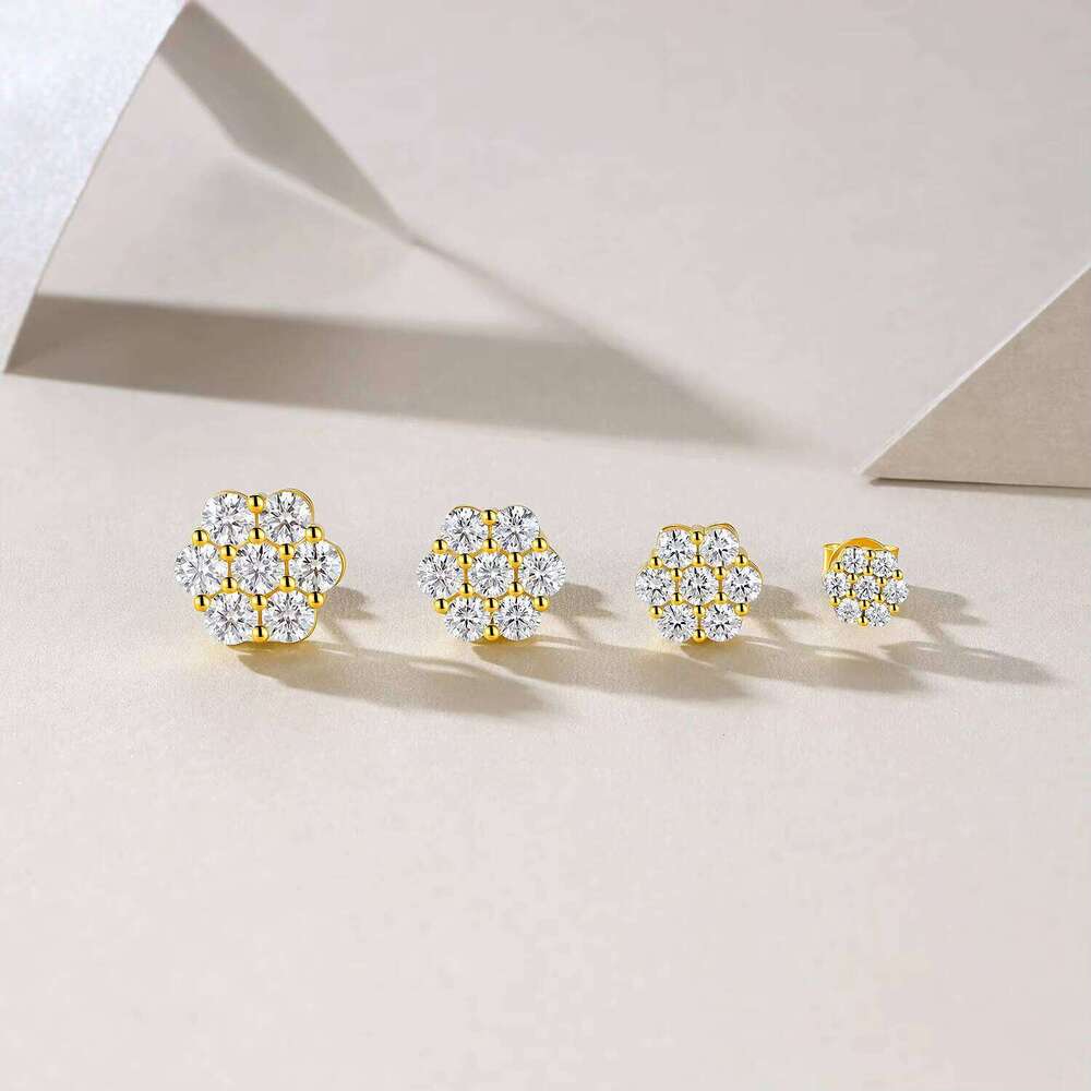 Cluster Flower S925 VVS For Men And Women, 925 Sterling Silver Moissanite Stud Earrings With GRA Certificate