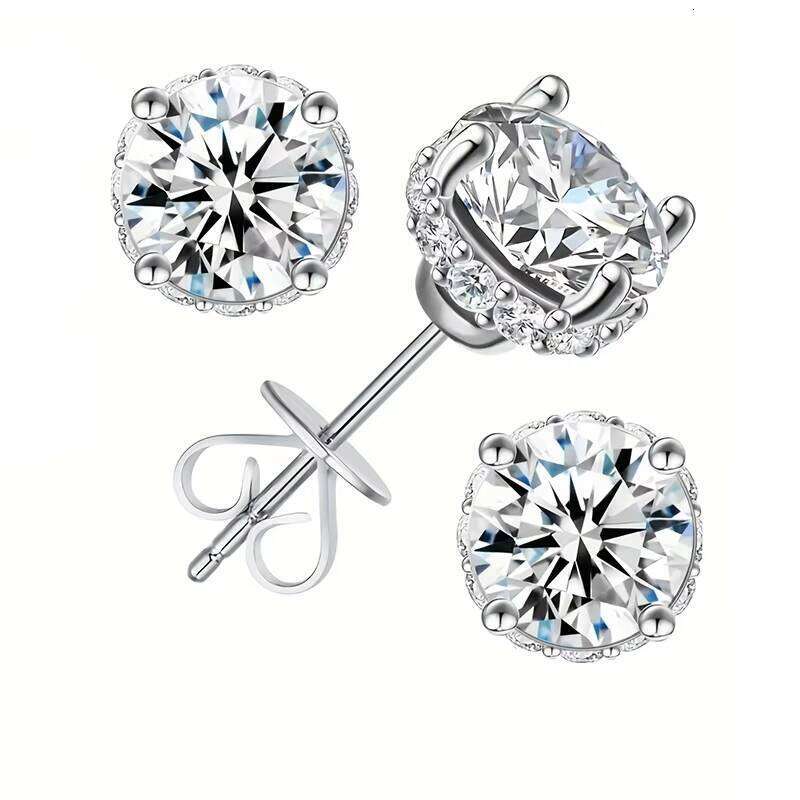 Advanced Luxury S925 Sterling Silver Premium Moissanite Stud Earrings Suitable For Daily Decoration