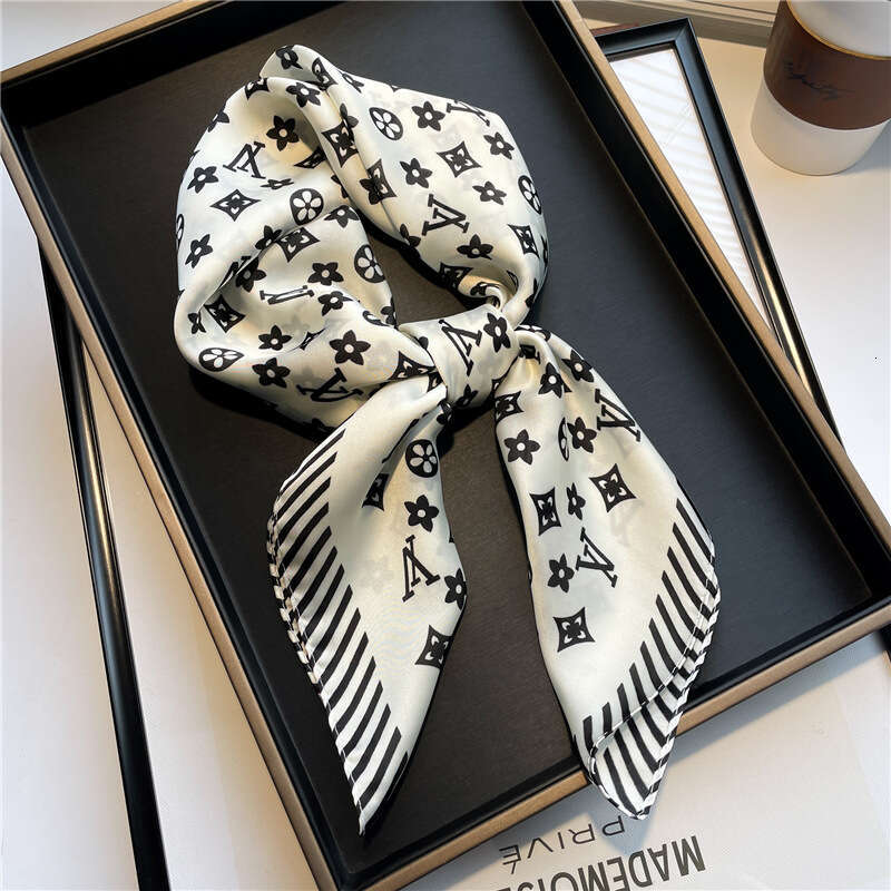 Luxurious Floral for Women, Elegant and Versatile Professional 70cm Square Imitation Silk Scarf, Summer Sun Protection Neck Scarf