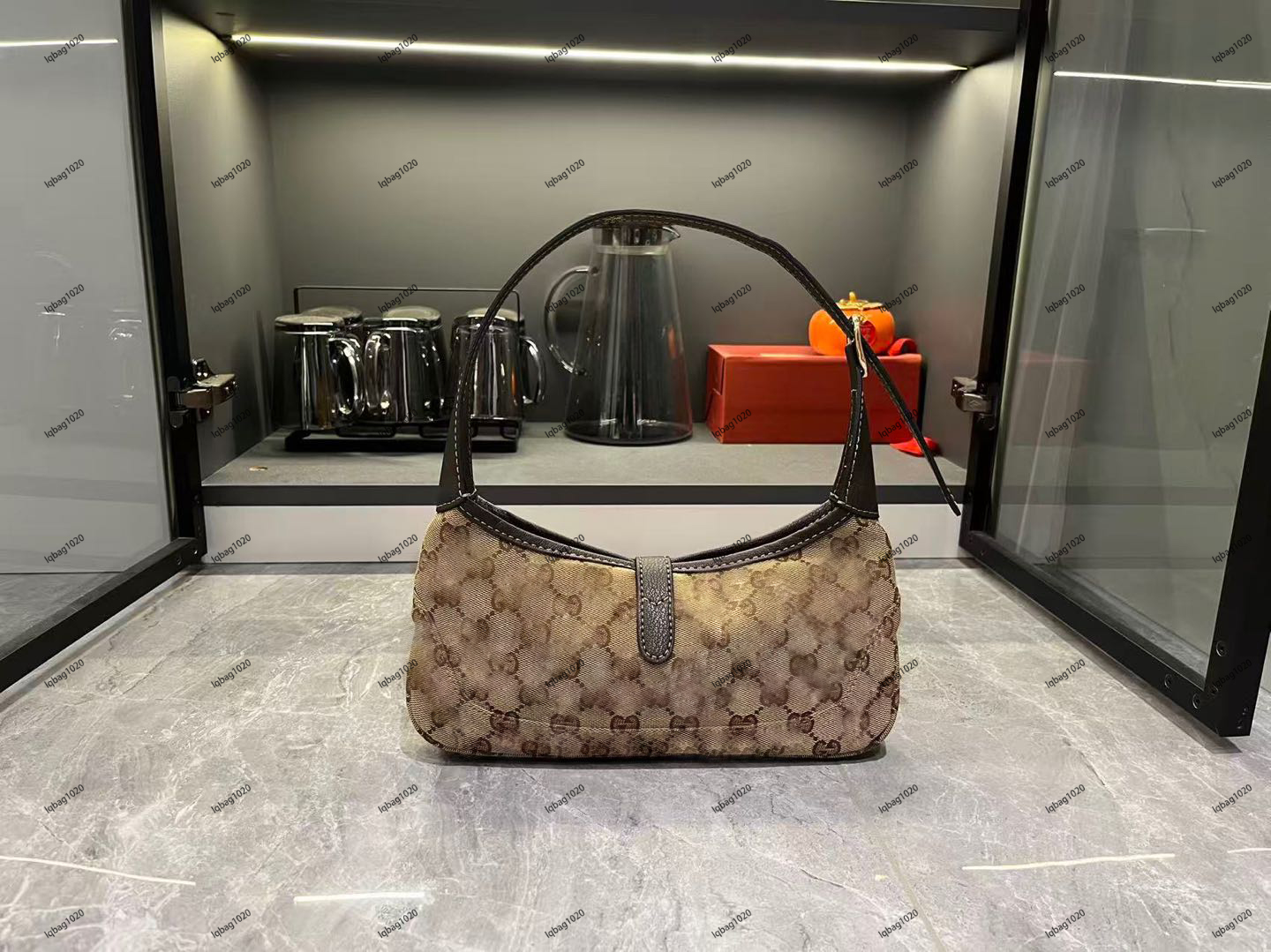 10A Top Quality Elegant, Stylish, Versatile, and Sophisticated Women's Bag