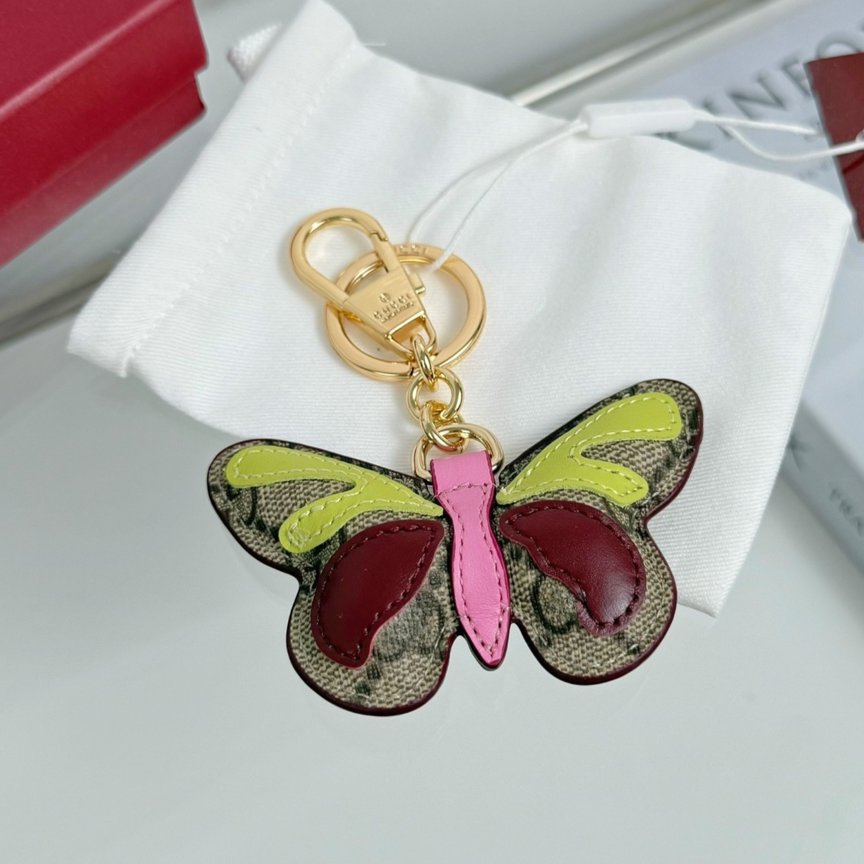 Bag Charm Designer Keychain Car Accessory Key Chain Pendant For Women Bag Lanyards Key Ring Keychains