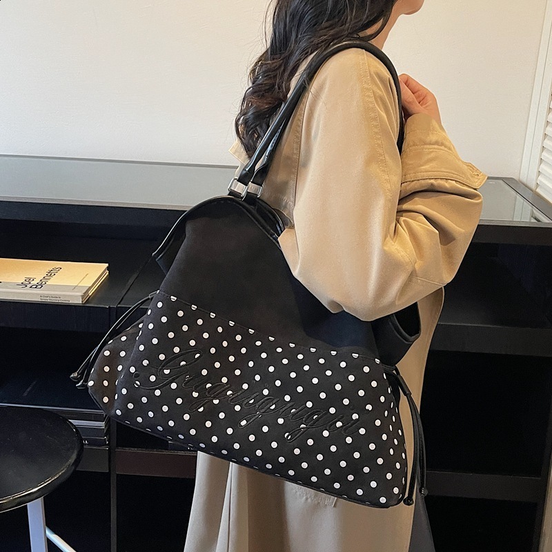 Polka Dot Patchwork Tote Bag Wing-shaped Small Handbag Fashion Womens Cool Underarm Shopping Bag Unique Purse 260104