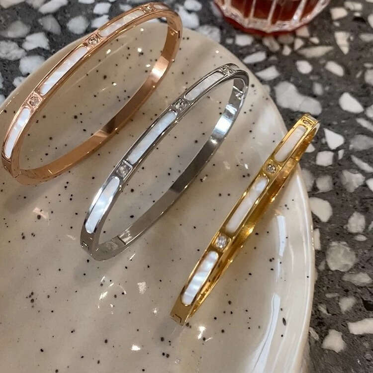 White Mother-of-Pearl Bamboo-Knot Bracelet Titanium Steel Premium Minimalist Round Shell-Inspired Bracelet Women's Fashion Jewelry