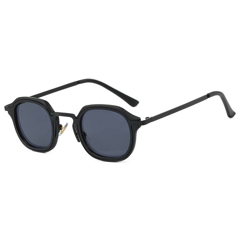Designer Sunglasses Retro Classic Round Sunglasses For Men Women Metal Frame Vintage Luxury Fashion Unisex Shade With UV400 Protection QW651