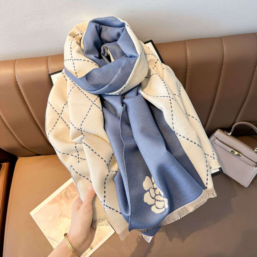 Light Luxury Small Fragrance Camellia Imitation Cashmere Scarf for Women, Elegant Double-Sided Autumn Winter Warm Neck Scarf