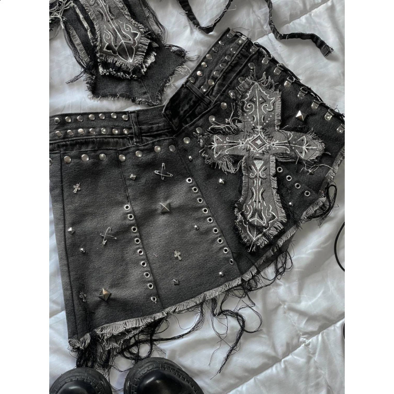 American Fashion Cross Embroidery Patch Short Suit Female Y2K Harajuku Style Sexy Spice Slim Denim Skirt Streetwear 250320