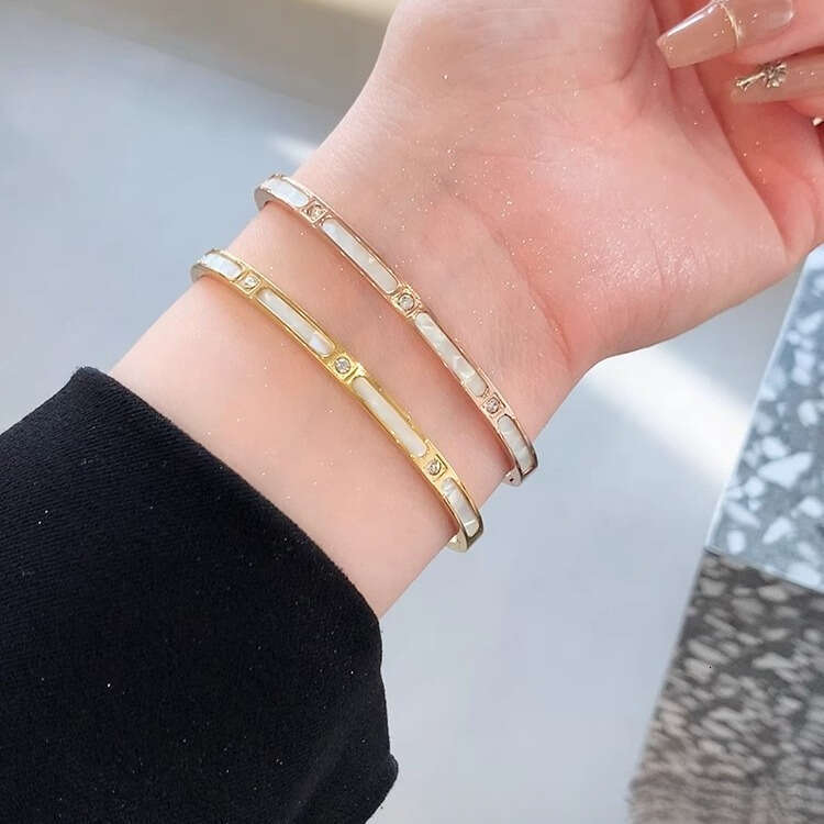 White Mother-of-Pearl Bamboo-Knot Bracelet Titanium Steel Premium Minimalist Round Shell-Inspired Bracelet Women's Fashion Jewelry