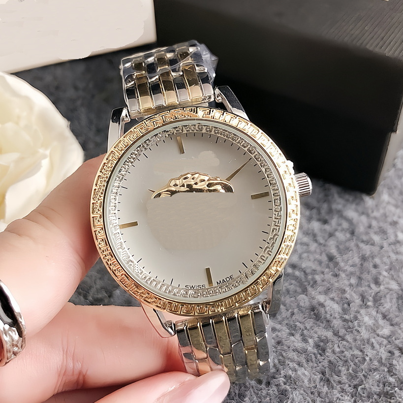 Great quality women Designer WristWatches with box aaa beautiful lady Luxury Dial 40.3mm Stainless Steel quartz Watchs no206