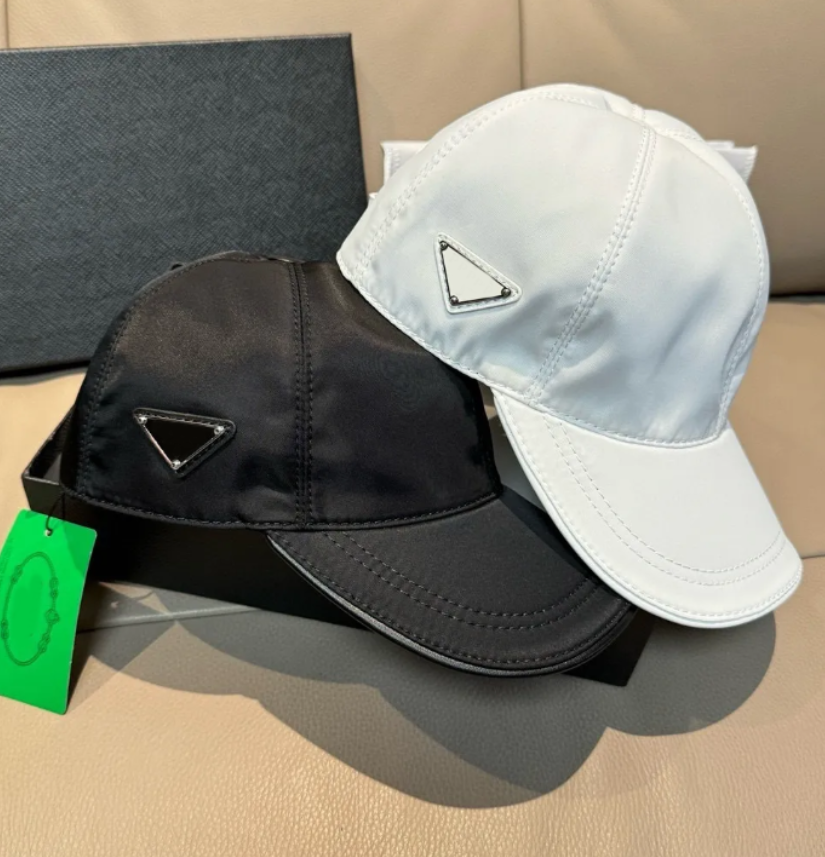 Women's Pradohat beanie designer inverted triangle beanie hat winter couple melon skin hat versatile warm knit hat men's casquette luxury ski hat