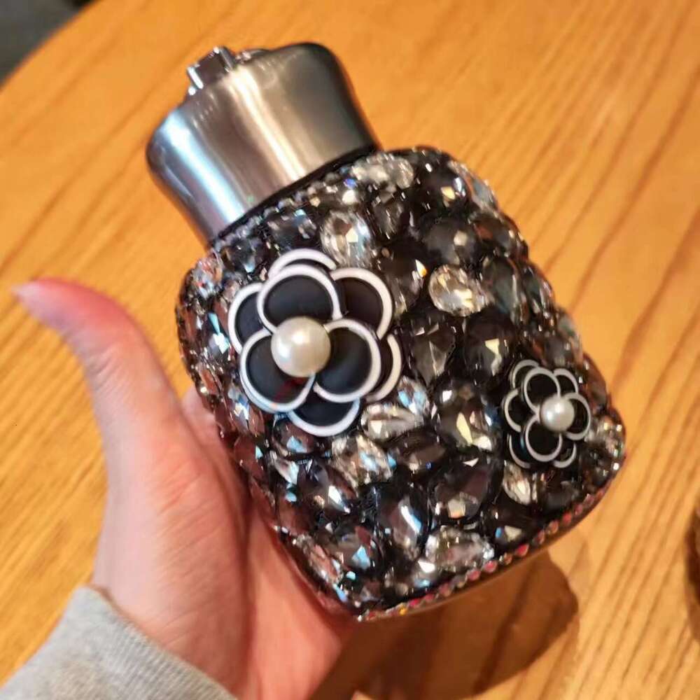 Drinking Ware Thermos Flask Camellia Pearl Rhinestone Decorated Insulated Cup Stainless Steel Heat Retaining Cup Suitable for Outdoor Travel Office an