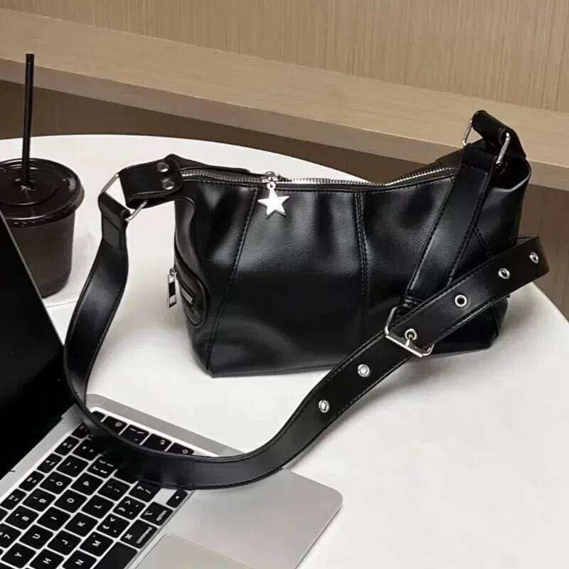 Y2K Korean Gothic Star Girl Black Handbag Harajuku Aesthetic Vintage Shoulder Crossbody Bag Trendy Women Messenger Tote Bags C260204